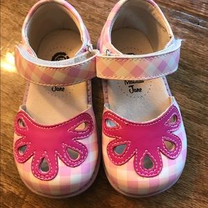 NEW Matilda Jane sandals by Livie & Luca size 6!
